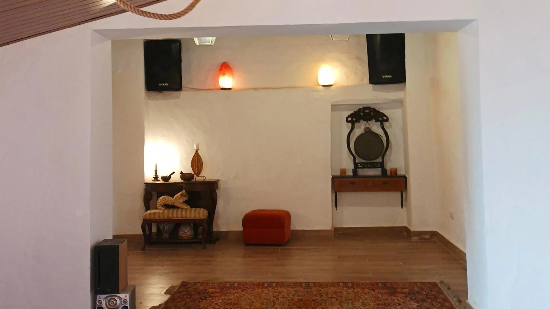 Hospederia De La Corte Casa Rural Con Encanto En La Sierra De Aracena Guest House